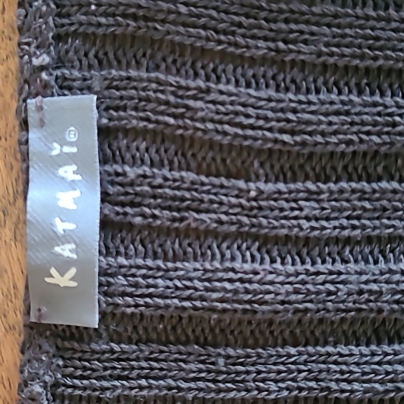 Brown Katmai Sweater Size Medium - Picture 3 of 3